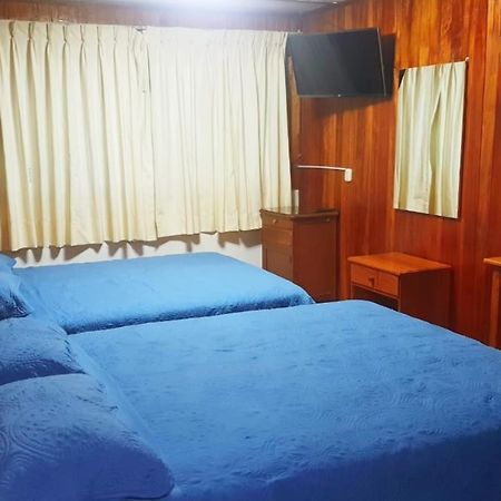 Hospedaje Olguita Оксапампа Екстериор снимка