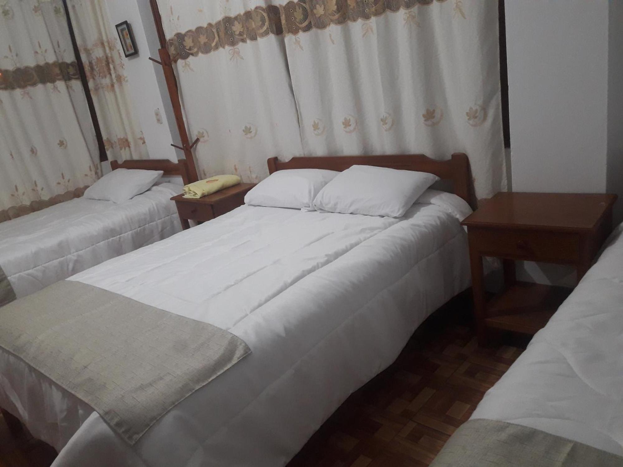 Hospedaje Olguita Оксапампа Екстериор снимка
